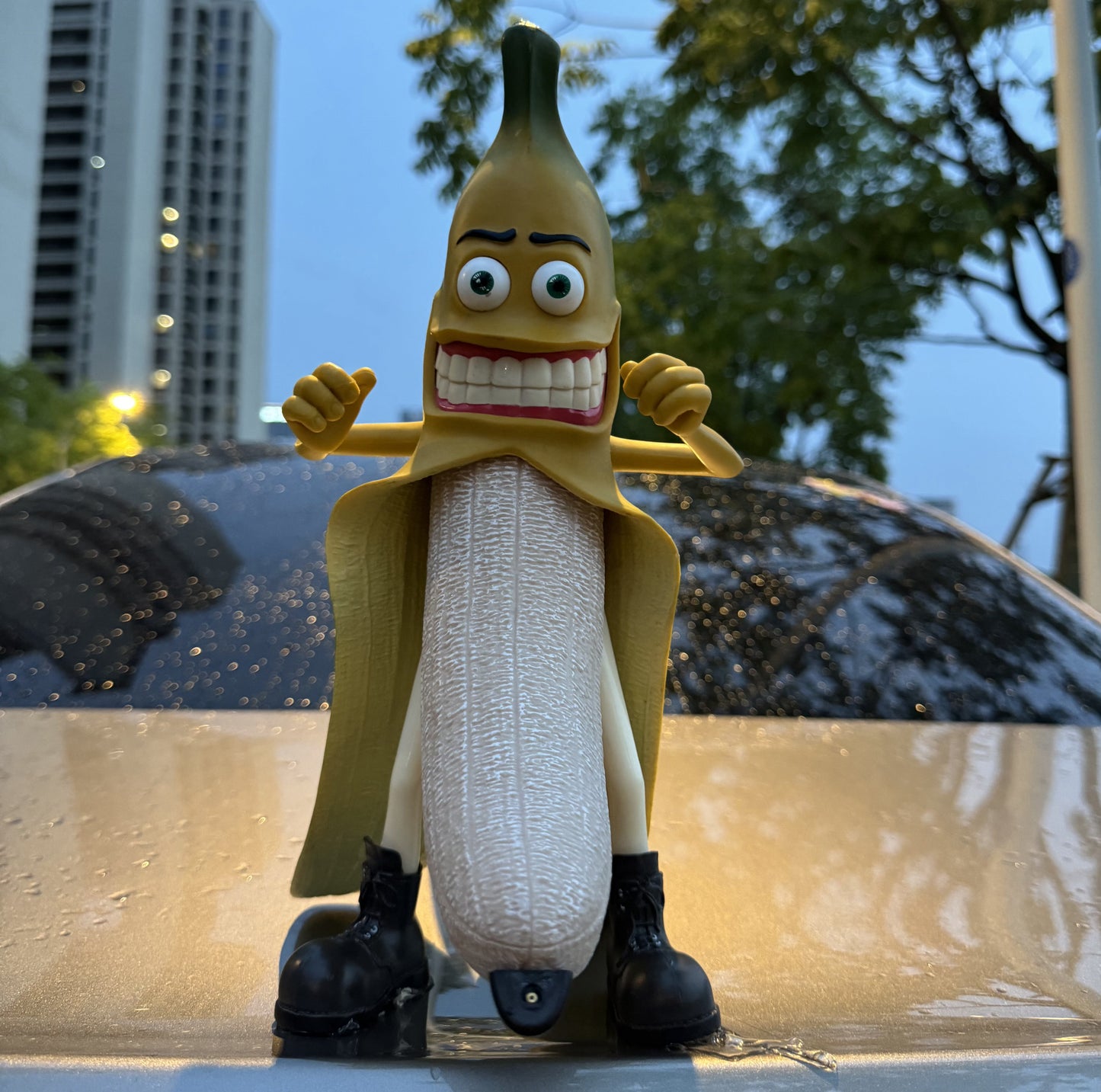 Big Banana Water Sprayer